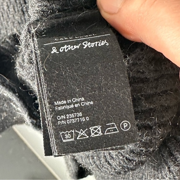 & Other Stories Yak Hair Blend Cardigan Sweater Size XS Black - Picture 8 of 10